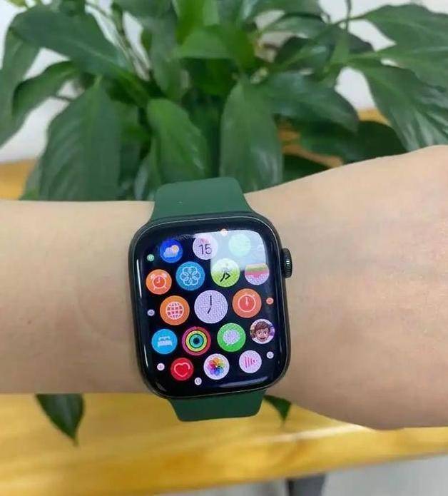 锁不同场合的腕表搭配秘籍马竞合作伙伴腕间时尚：解(图8)