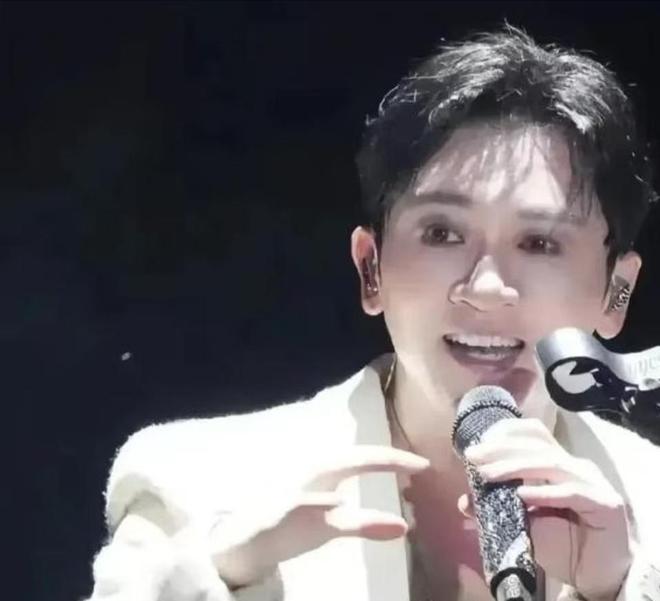 了网友喊话吴奇隆不要步后尘陈志鹏正常了苏有朋又开始(图3)